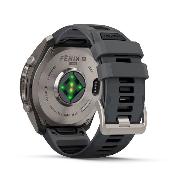 Часы Garmin Fenix 9 Pro - 51 мм, титановый, черный силиконовый ремешок