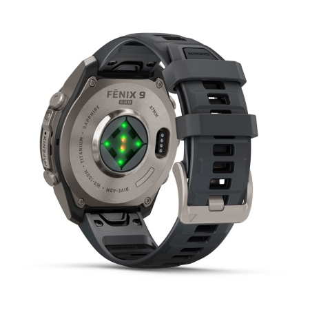 Часы Garmin Fenix 9 Pro - 47 мм, титановый, черный силиконовый ремешок
