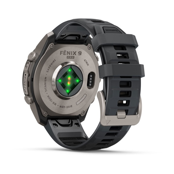 Часы Garmin Fenix 9 Pro - 47 мм, титановый, черный силиконовый ремешок